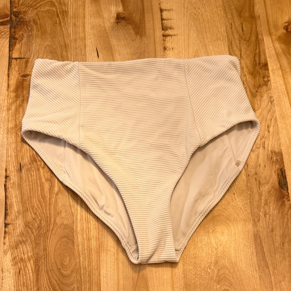 CALIA by Carrie Underwood Cream Bikini Bottoms